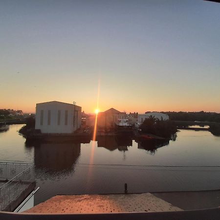 Stunning Riverside Town House With Views Ayrshire Girvan Ngoại thất bức ảnh