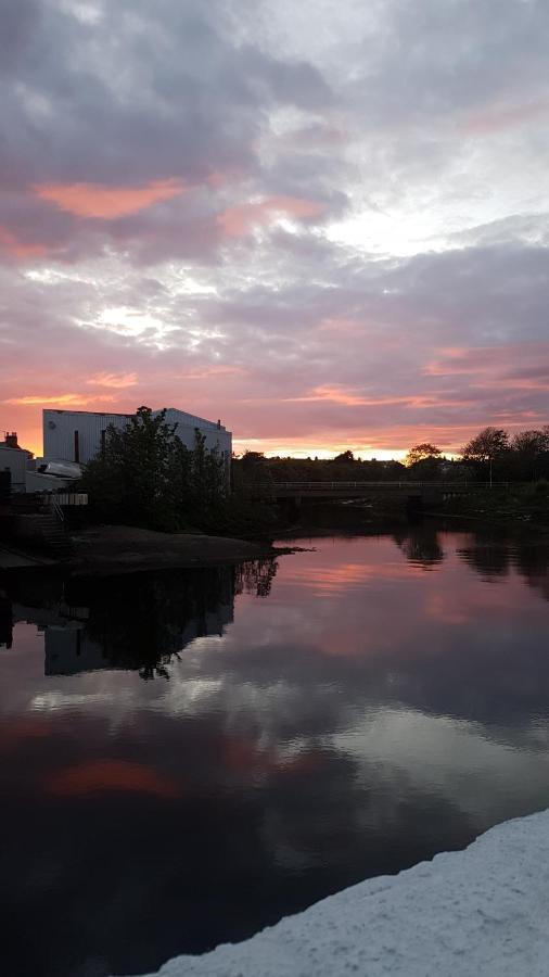 Stunning Riverside Town House With Views Ayrshire Girvan Ngoại thất bức ảnh